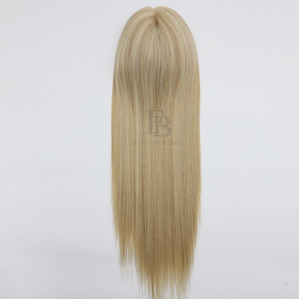 #P18/60 - Mono Lace Topper
