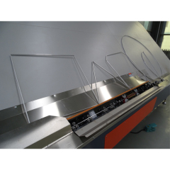 Dobladora CNC con espaciador de aluminio