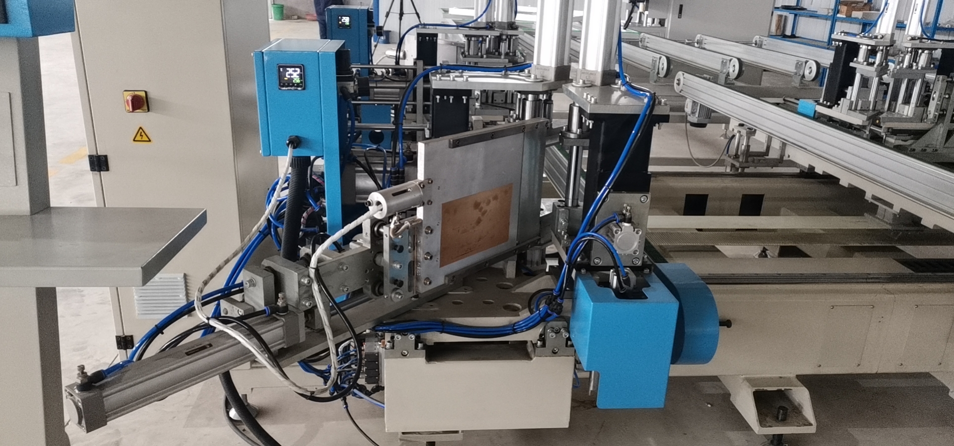 PVC Window Welding&Cleaning Line