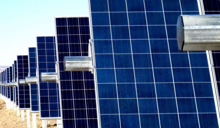 Por qué los rastreadores son esenciales para proyectos solares rentables a escala de utilidad