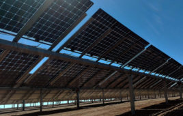 WoodMac: los paneles solares bifaciales constituirán el 17% de las instalaciones globales anuales para 2024