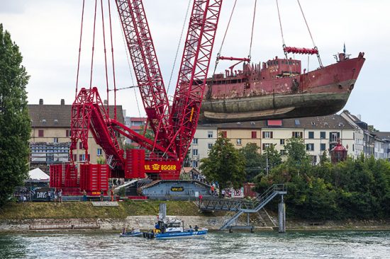 Os primeiros trabalhos com estrutura em V no Liebherr LR 11000 produzem excelentes resultados