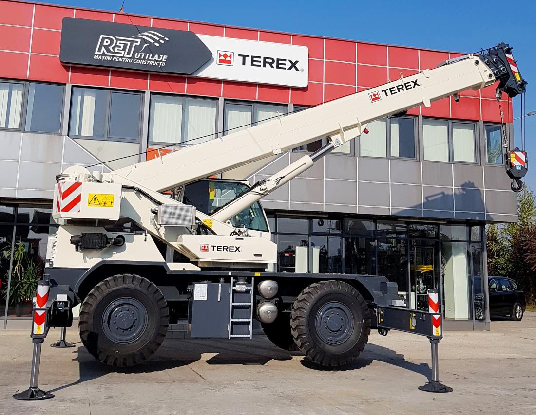 Distribuidor rumano de grúas Terex