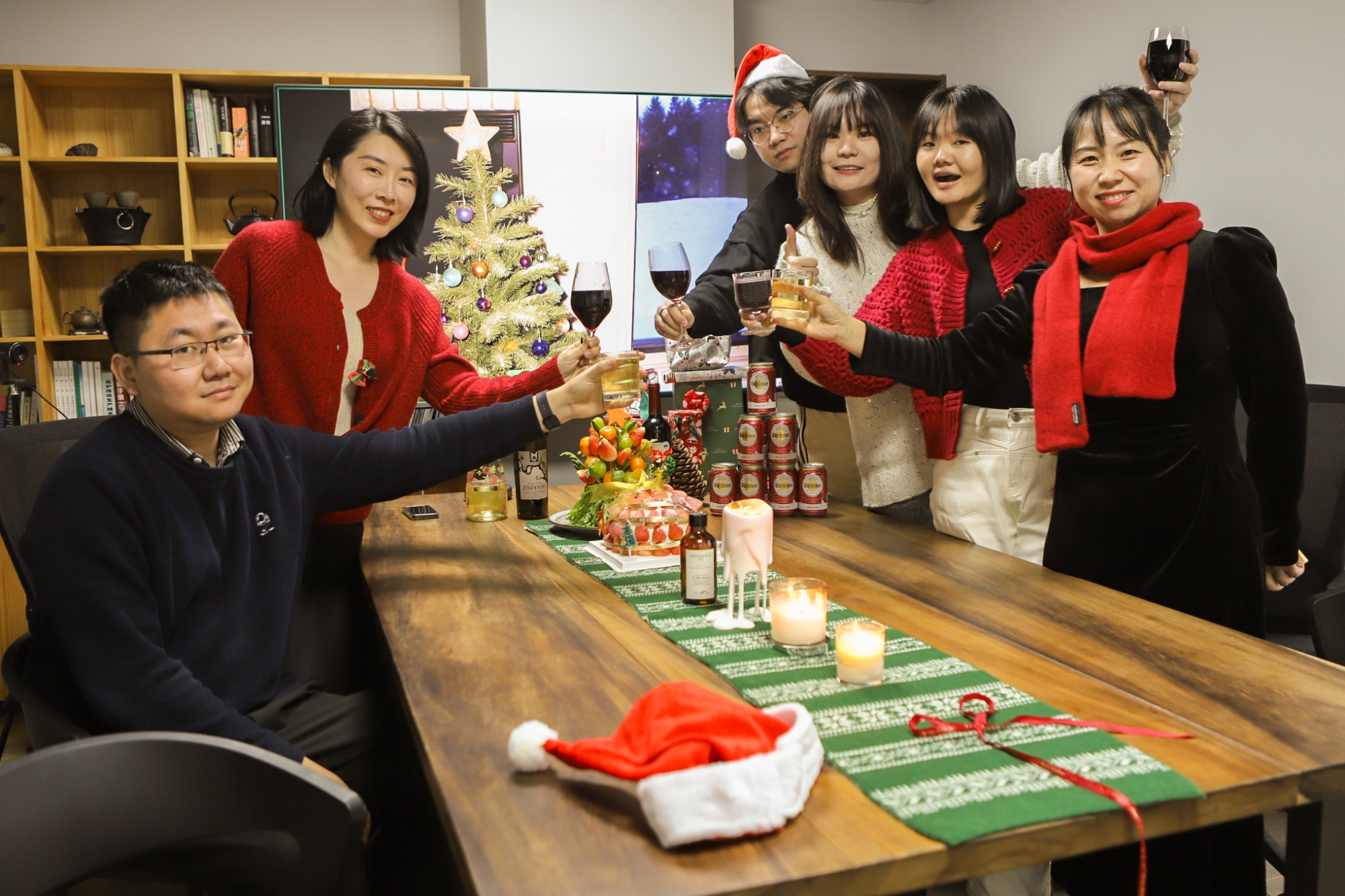 Joyeux Noël et bonne année de la part de la société Tianyu !