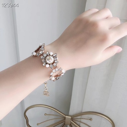 Chanel new pearl bracelet 1: 1 copy replicate counters 01042440