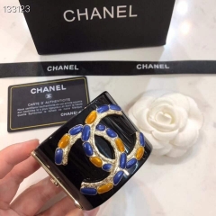 Chanel Acrylic Cuff 1:1 Copy Replica