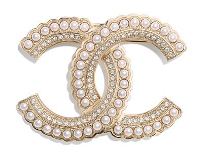 Chanel Double C Brooch Glass Pearls & Strass Gold Pearly White & Crystal