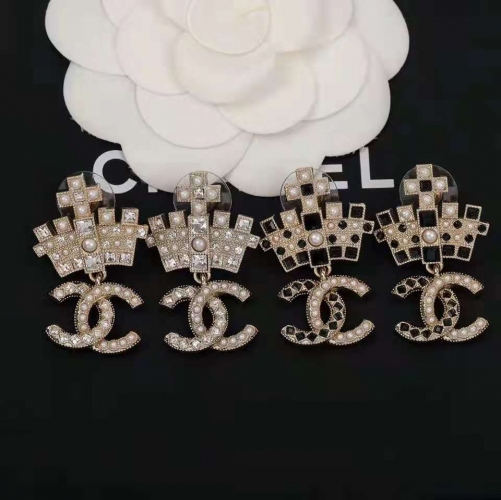 2021 Chanel Office Lady Castle Short Drop Earring Strass Pearl Paved Setting Costume jewelry