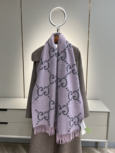 Thick Pinkish Purple Gucci Blanket Luxury Cashmere Wool Shawl Scarf Double-sided Jacquard GG Pattern