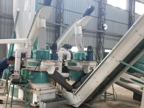 Wood pellet making plant installed with 3-4tons/h biomass pellet production line