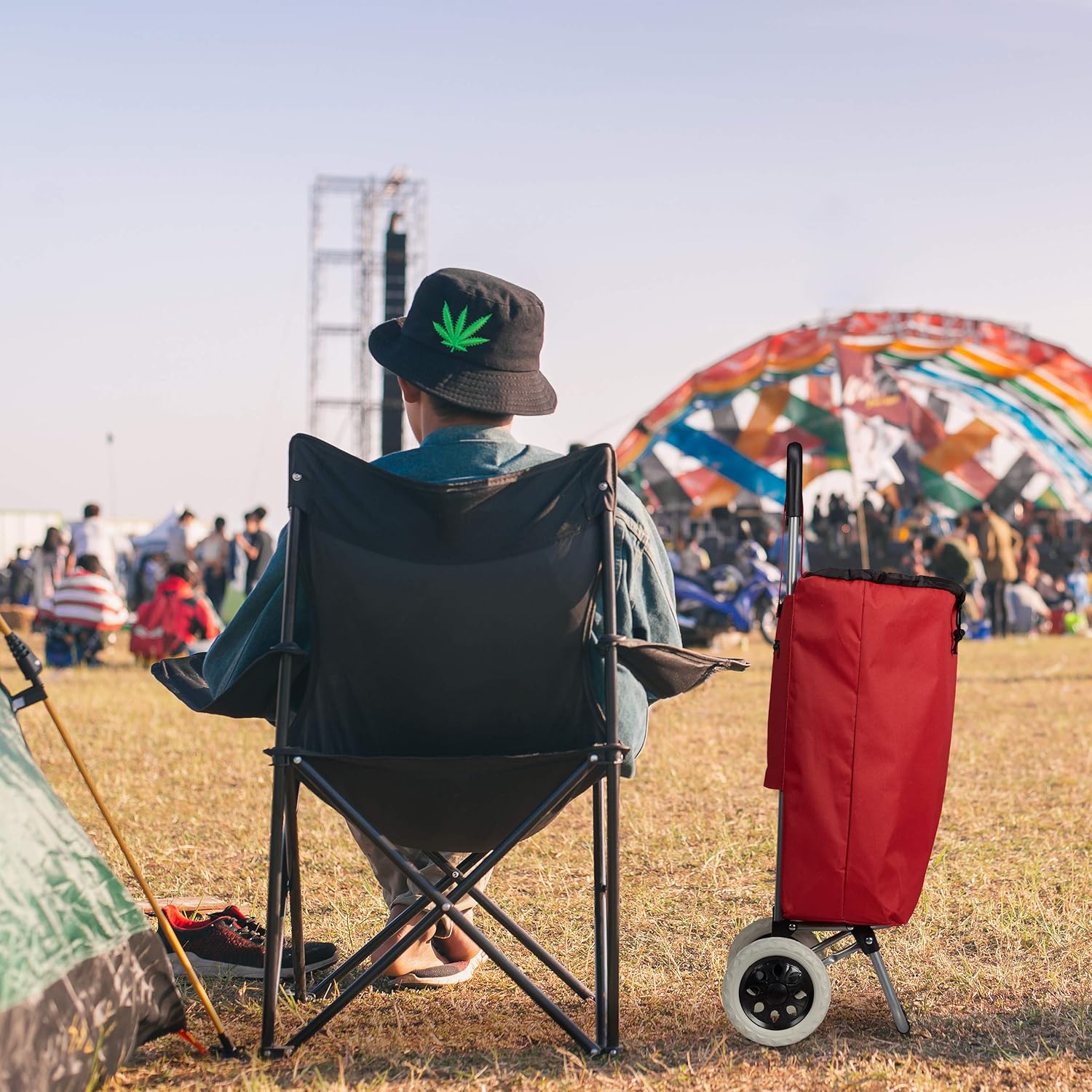 Large Capacity Shopping Trolley with Detachable Bag - Easy to Clean Rolling Cart for Supermarket