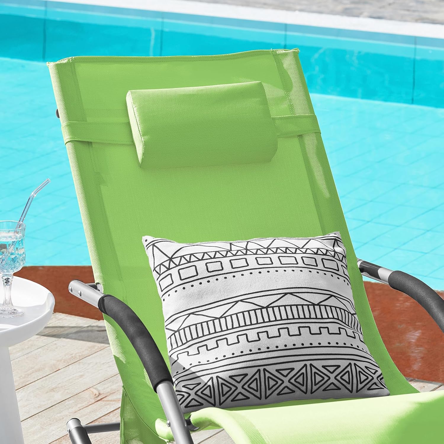 Green Garden Lounger with Bag Reclining Chair Swing Lounger Rocking Chair Weatherproof with Pillow Sun Lounger Relax Lounger