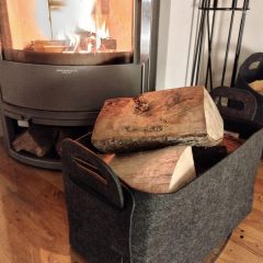 Collapsible Felt Magazine Rack - Easy-to-Clean Storage Solution for Magazines & Catalogs