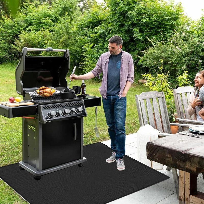 Grill Floor Protection Mat Square BBQ Floor Protection Mat 81x152cm Water-Resistant Fireproof Underlay for BBQ Grill Fireplace