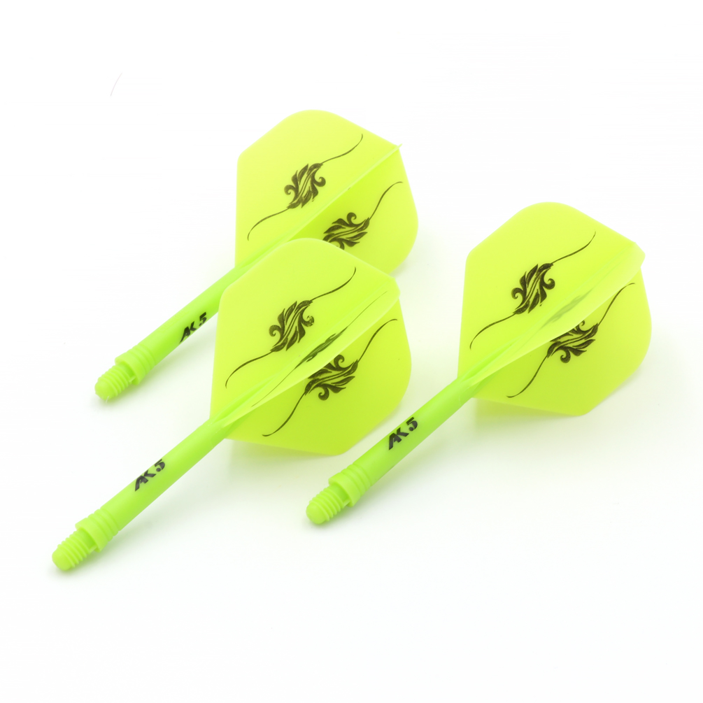 CUESOUL Integrated Dart Shaft and Flights Medium,Set of 3