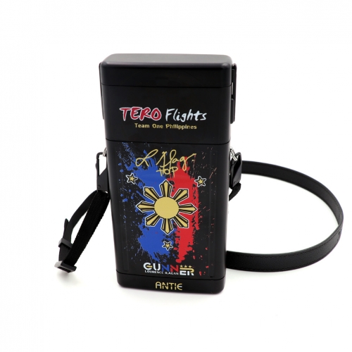 クールなパターンデザインのCUESOULANTIEハードダーツケース