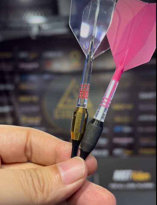 Signature darts customized