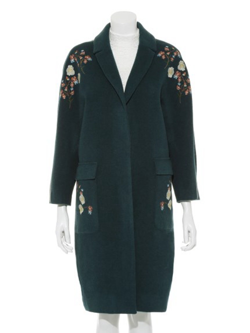 石原さとみ　コーデ　3点セット　刺繍コート 画像1/3) 石原さとみの“モテ服”が可愛い！スカート派orパンツ派