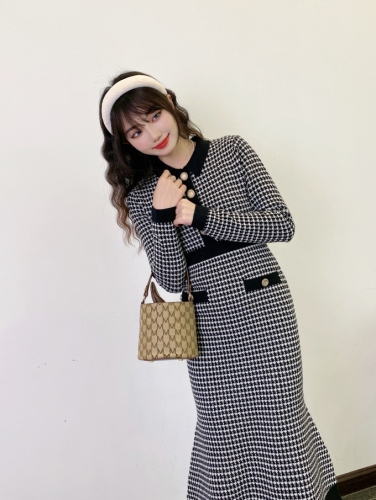 Buckingham Houndstooth Knit Dress