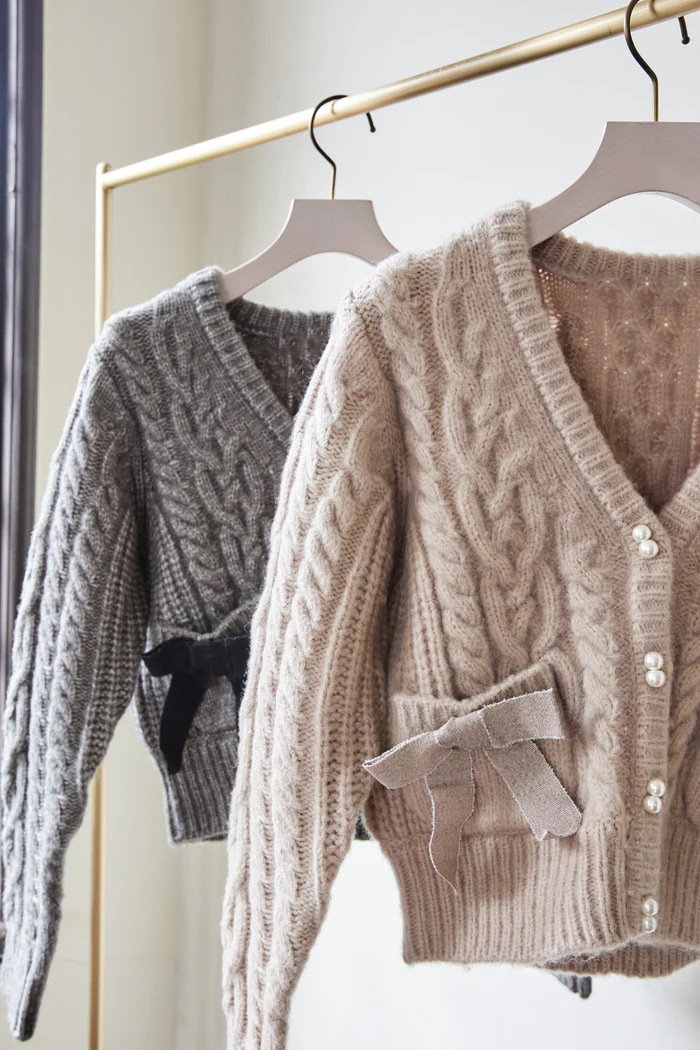 Double Bow Cable Knit Cardigan