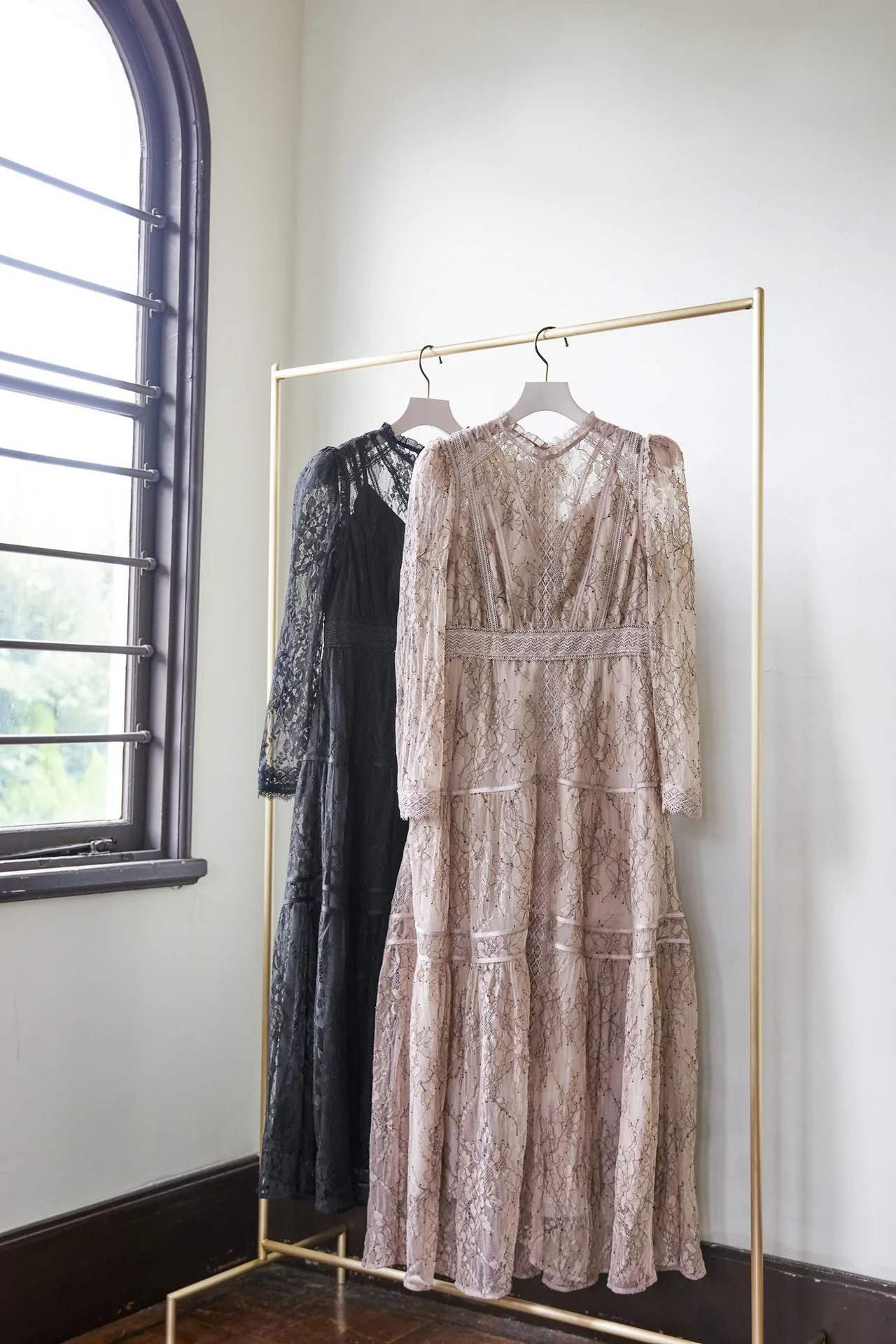 ハーリップトゥherlipto Jupiter Lace-Trimming Dress 黒