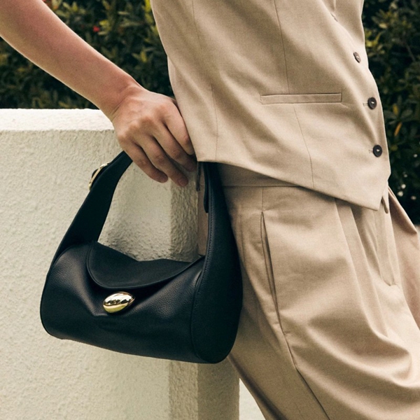 カフネ DROP DUFFELバッグ