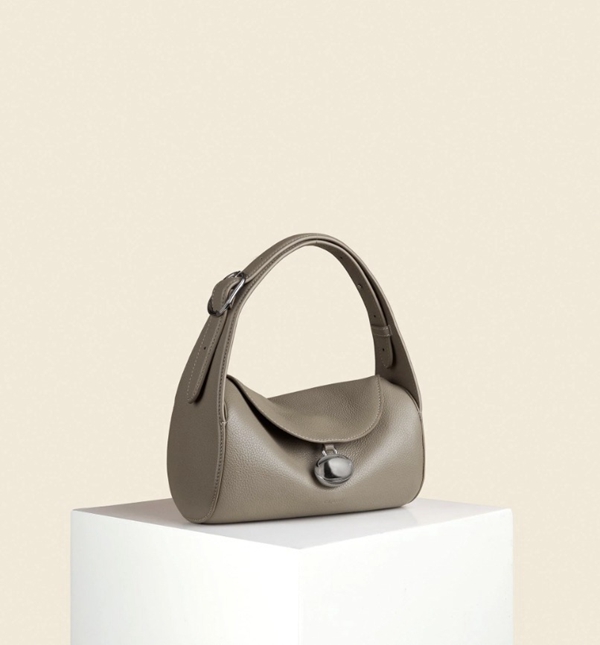 【新品未使用】CAFUNE カフネ DROP DUFFEL - SMOKE Cafuné - Drop Duffel - Smoke