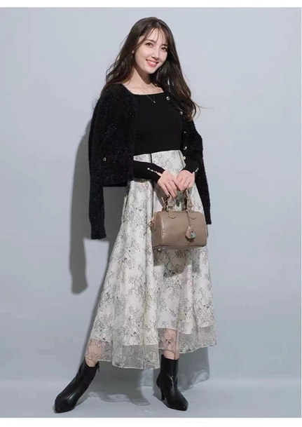 レースドッキングワンピース Apuweiser-riche同型