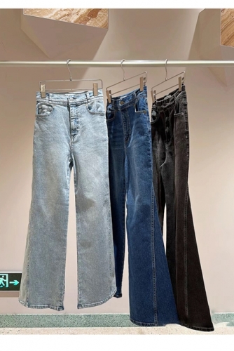 3月中旬入荷予定 Sustainableストレッチフレアデニムパンツ