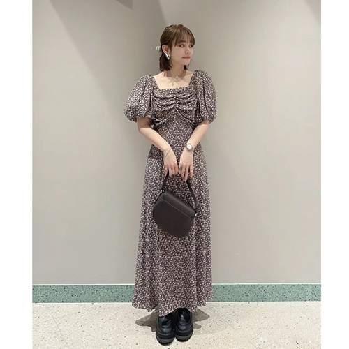 スナイデル今期今季レーヨンパフプリントワンピース紫パープル花 スナイデル今期今季レーヨンパフプリントワンピース紫パープル花