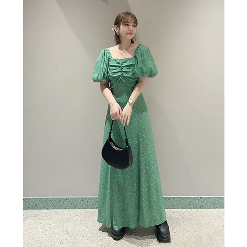 新品未使用　スナイデル♡サテンパフスリーブワンピース　ブラウン SNIDEL スナイデル同型 レーヨンパフプリントワンピース