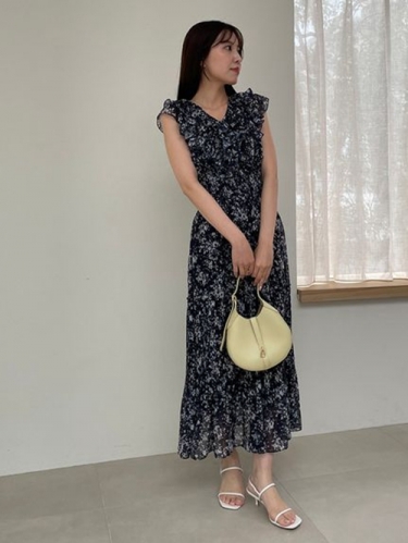 SNIDEL Sustainableプリーツフリルワンピース NVY SNIDEL snidel /スナイデル Sustainaプリーツフリルワンピース