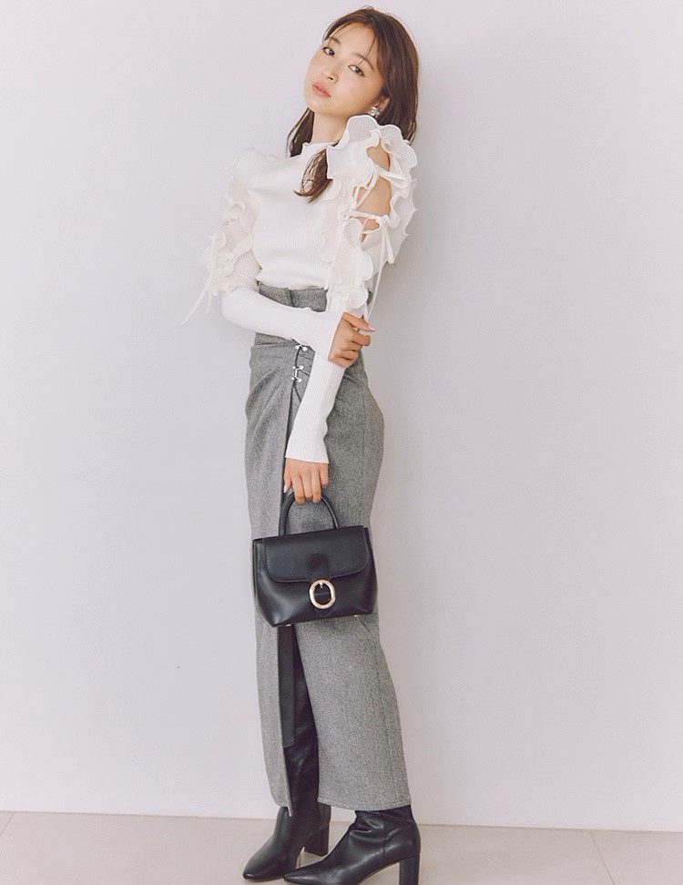 スナイデル プリーツフリルドッキングニットプルオーバー