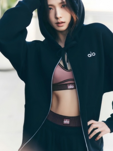 ALO Yoga(アロー) Accolade Full Zip Hoodie
