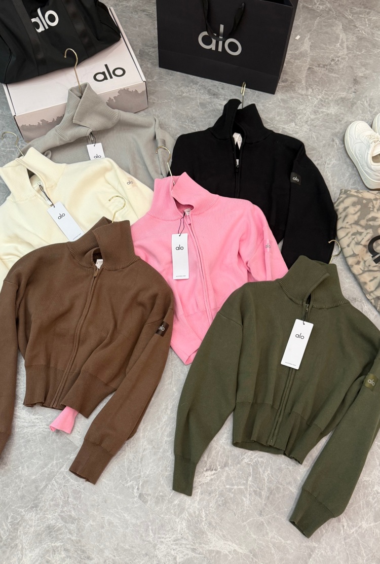 Alo Yoga】アローヨガ Scholar Knit Cropped Full Zip Jacket