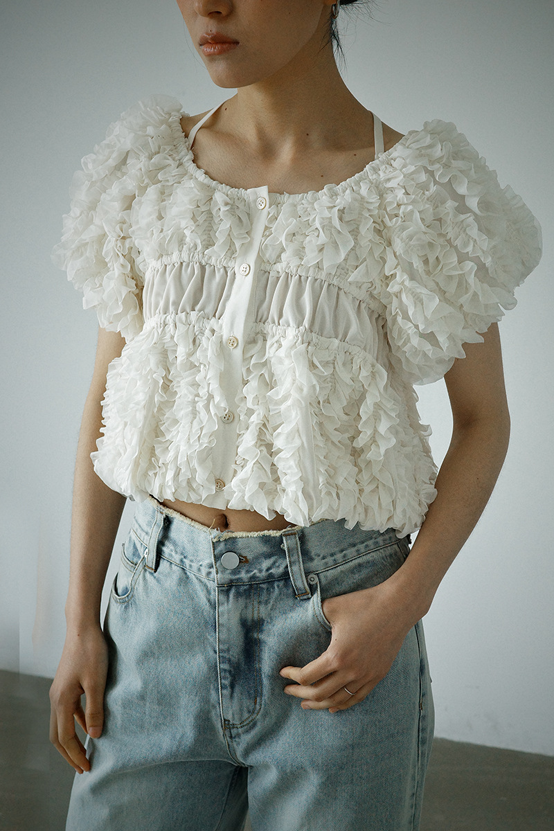 CLANE W FACE TOPSTITCHED FRILL TOPS