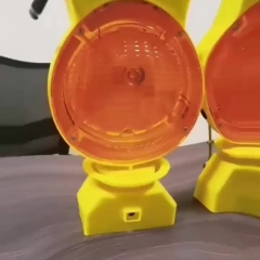 traffic obstruction lights, nighttime safety flashing lights