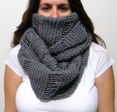 knitting-pattern-oversized-cowl-infinity-scarf-500-via-141978