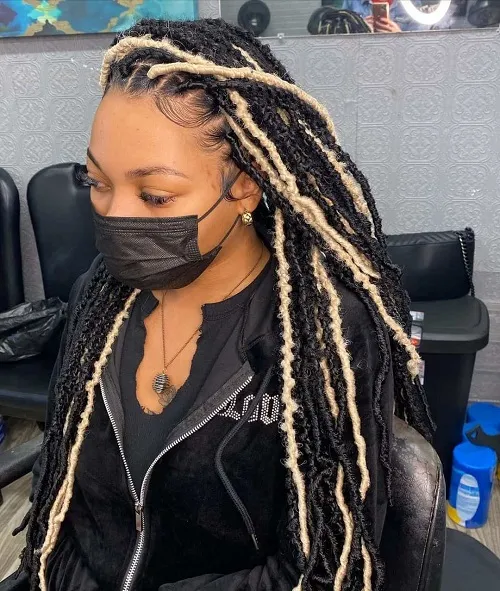 locs with blonde highlights