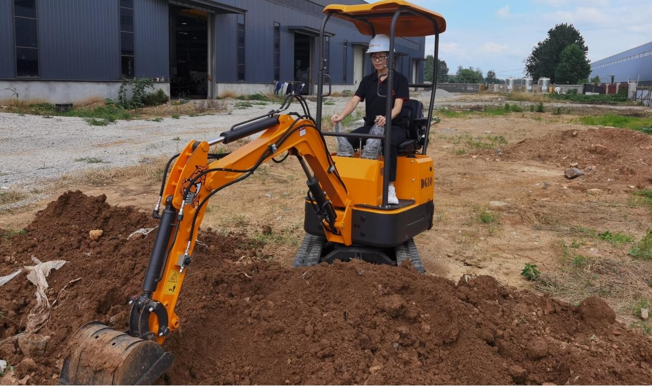 3 Jobs You Didn't Know You Could Do with Your Excavator