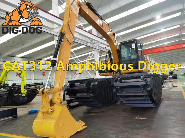 Causes and solutions of arm drop of amphibious excavator