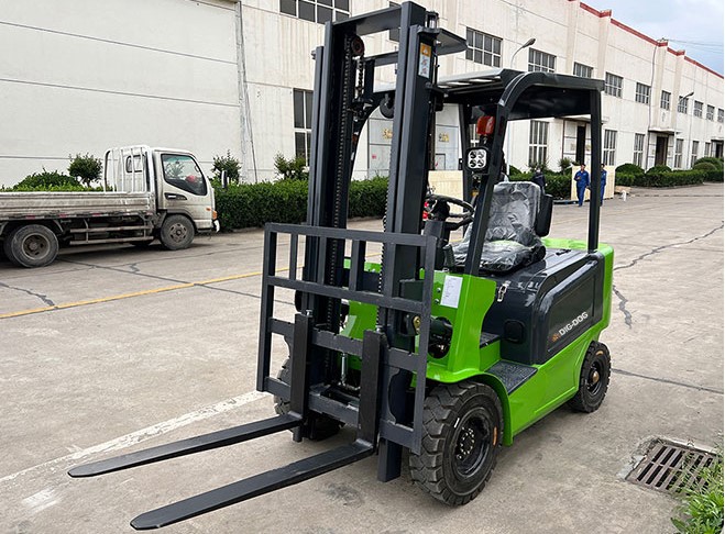 What to consider when buying a forklift