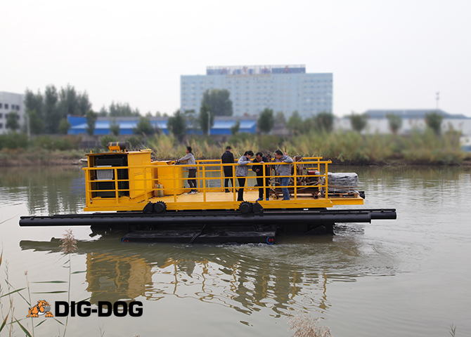 Floating Amphibious Excavator-Unveiling the Versatility of Amphibious Excavators: A Detailed Exploration