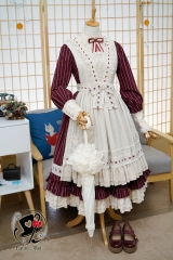 Fantastic Wind -The Little Shepherd Girl- Classic Vintage Lolita Apron