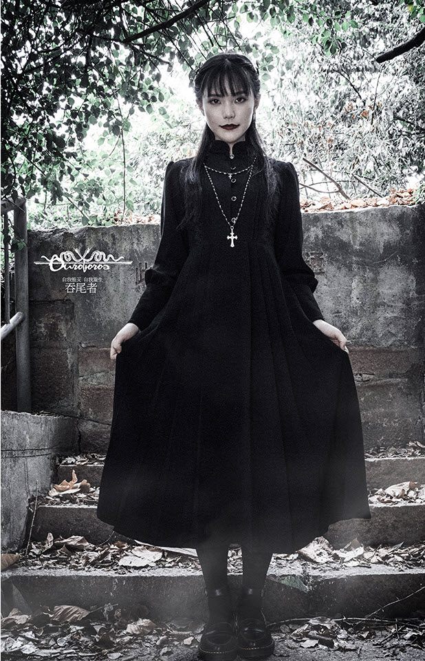Ouroboros -Joanne- Vintage Gothic Lolita OP Dress