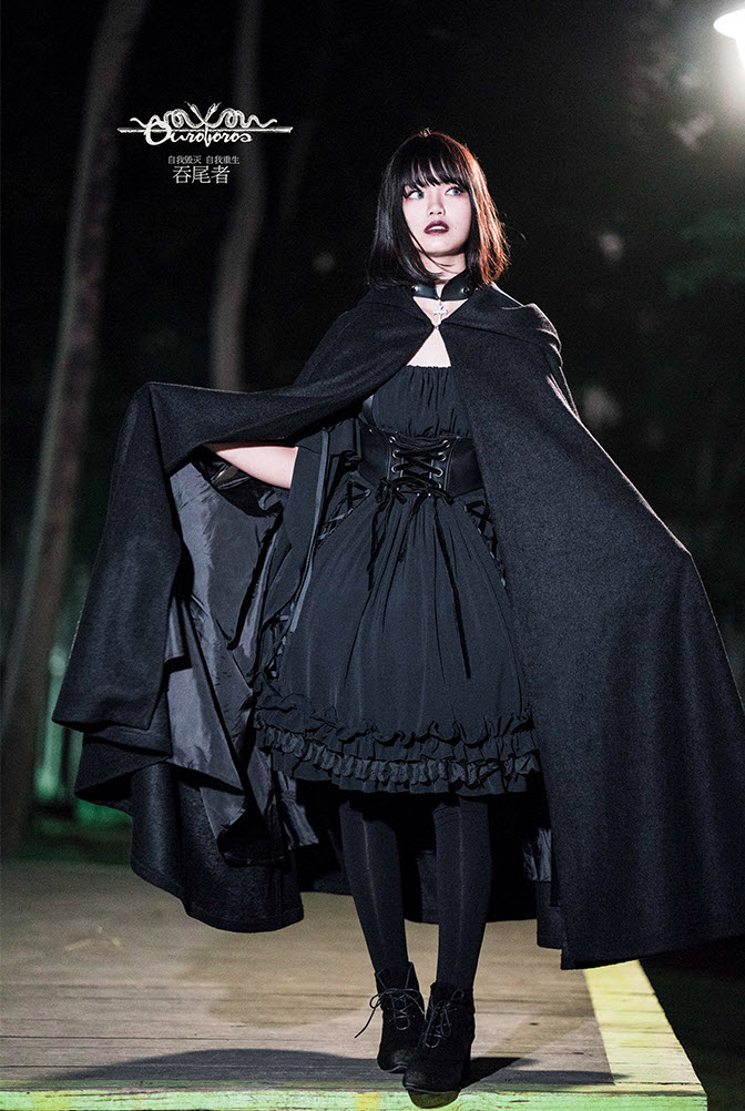 Ouroboros -World of Darkness- Gothic Lolita Normal Waist OP Dress
