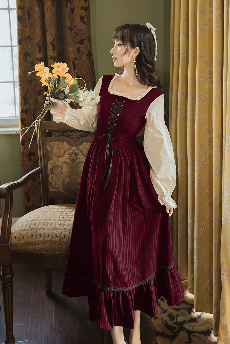 Vintage European Maiden Lolita OP Dress
