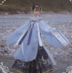 Bright Moon Above The Sea Ma Mian Skirt