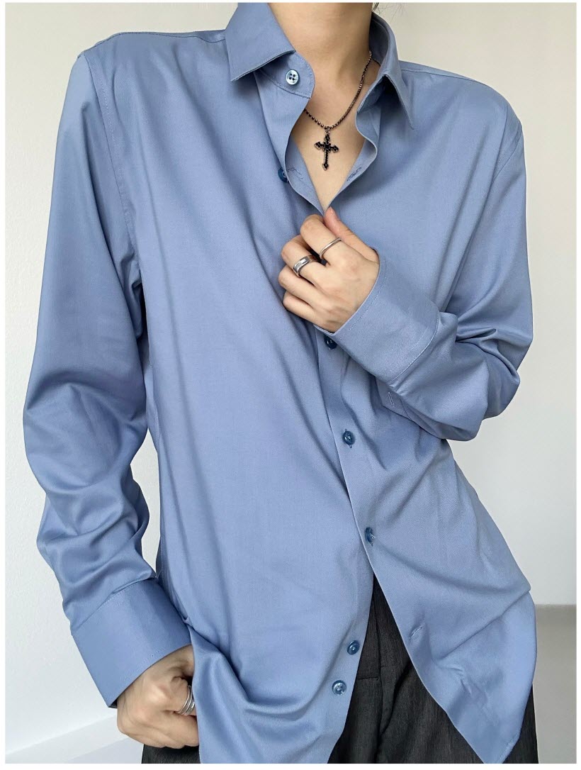 Grey blue