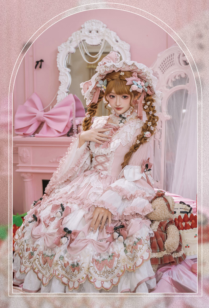 Bramble Rose -Strawberry Eden- Vintage Classic Lolita OP Dress